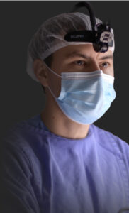 foto-do-dr-em-centro-cirurgico